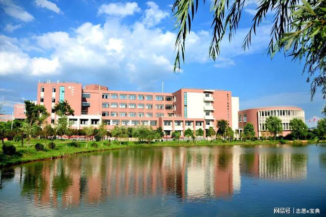 开云 开云体育武汉纺织大学学风怎么样？大众认可就是不错！(图1)
