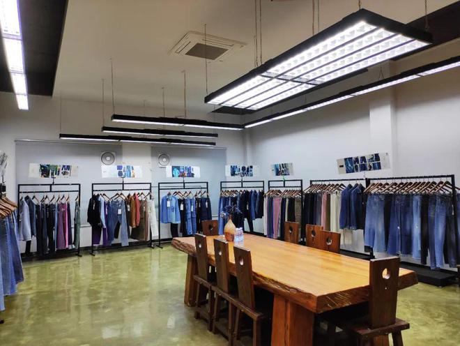开云体育 开云官网奔达纺织：极弹系列展现面料优越弹性(图4)