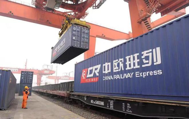 开云体育 开云平台【这就是中国纺织】新使命、新思维、新价值：新疆中泰集团助力新疆纺织业高质量发展(图3)