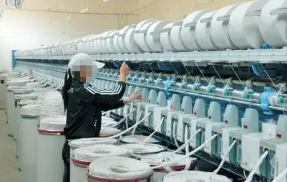 闺蜜在纺织厂打开认识前夫经常跟开云 开云体育官网我们抱怨他事后发现一个秘密(图2)
