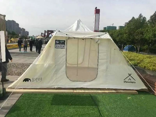 打造户开云体育 开云官网外产业新生态！中国纺织户外产业发展大会在信阳举办(图11)