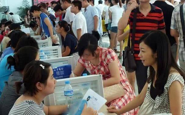 开云体育 开云平台令毕业生头疼的5个大学专业就业困难毕业都想改行(图1)
