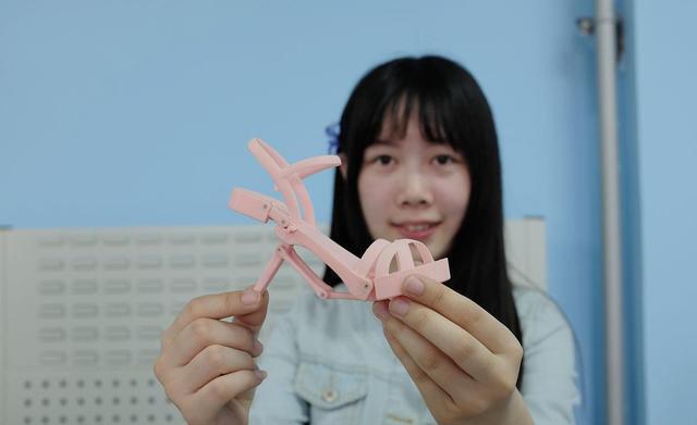 开云体育 开云官网曾经声名远播的“中国纺织大学”现在鲜为人知的“东华大学”(图2)