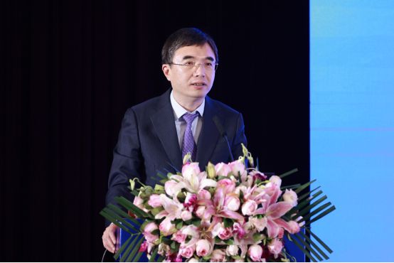 Kaiyun 开云体育聚力纺织现代化产业体系新开局：中纺圆桌论坛第十七届年会在京举行(图1)