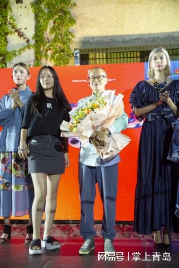 2023青岛时装周·第七届谷里时尚买手节在纺织谷华丽开云体育 开云平台启幕(图3)