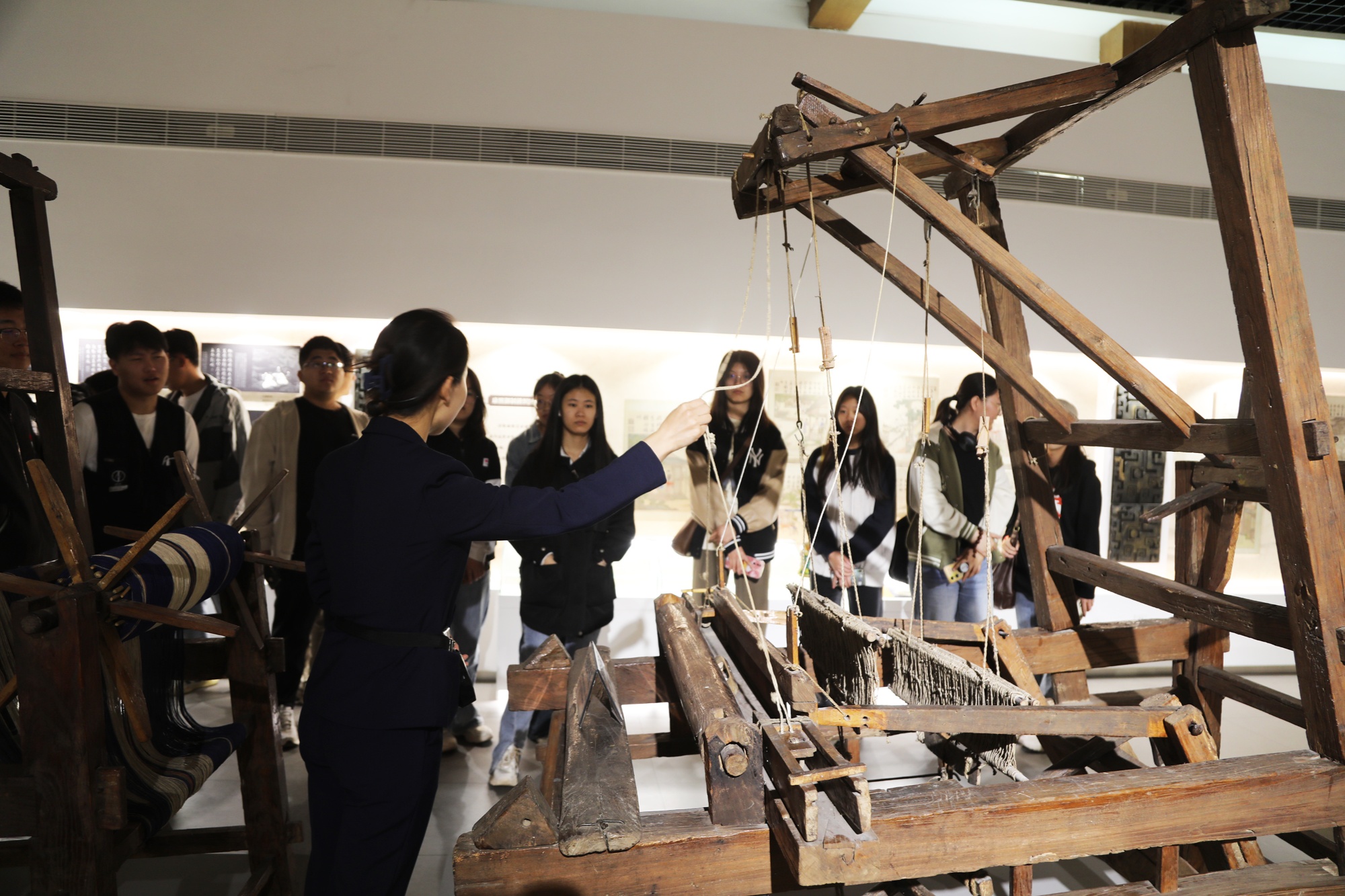领略历史文化魅力！保定学院研Kaiyun 开云体育学之旅走进高阳(图4)