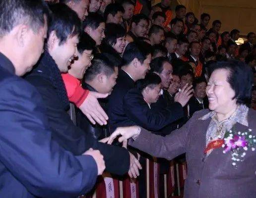 【征集展示】密布精耕逐梦前行（2001—2008年）——中纺网络周年照片征集活动第二轮精彩展示开云体育 Kaiyun.com 官网入口(图4)