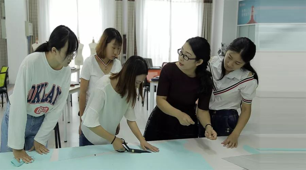 从培养模式创开云体育 Kaiyun.com 官网入口新上重点发力！山东科技职业学院助力新质生产力发展(图3)