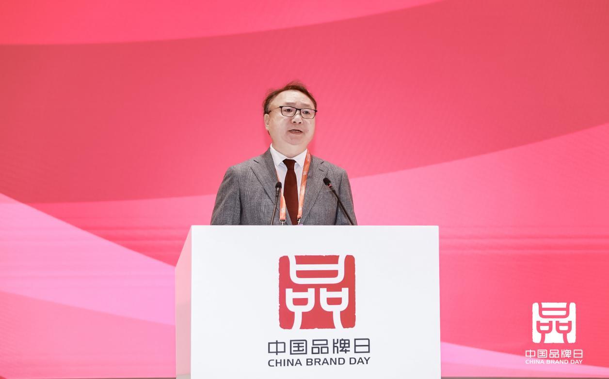 第八个“中国品牌日”看纺织服装品牌如何潮品“长红”聚力“向新”开云 开云体育平台(图3)