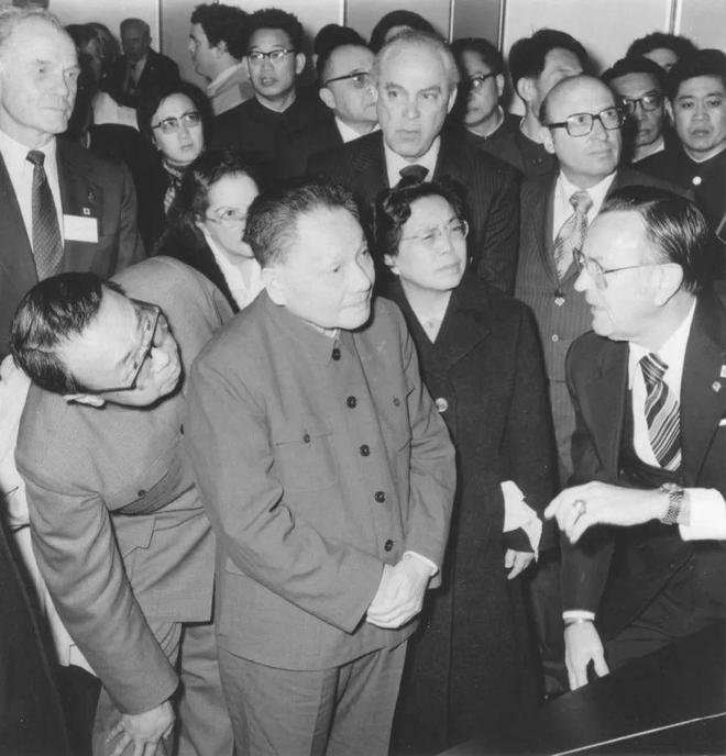 Kaiyun 开云王洪文擢升副主席后毛主席建议他多看《刘盆子传》可惜王洪文没有领会(图2)