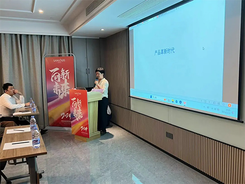 圣路易丝家纺2024秋冬新品开云APP 开云官网入口发布会完美落幕！(图3)