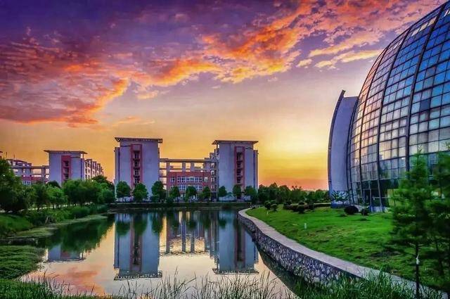 Kaiyun 开云体育谈谈武汉纺织大学好不好怎么样(图4)