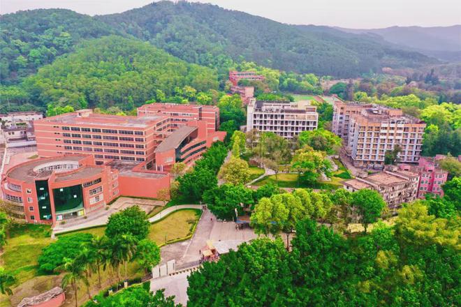 开云 开云体育平台招生简章︱广州市纺织服装职业学校2024年招生简章(图8)
