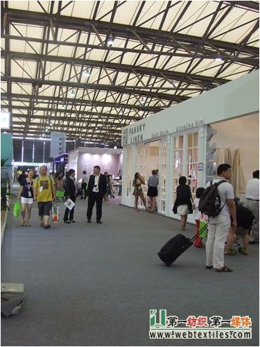 开云 开云体育官网组图）第十九届中国国际家纺展：不出国门领略全球顶尖家纺设计(图4)
